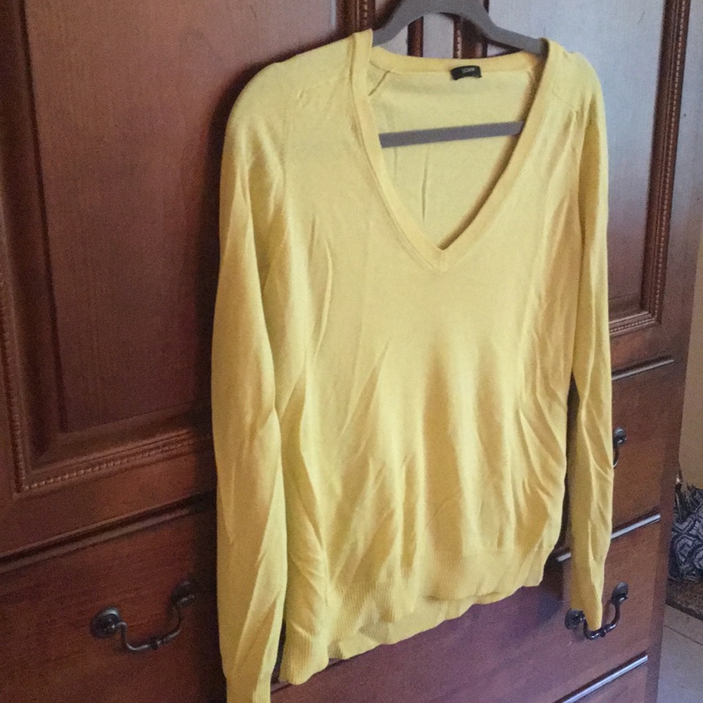 J. crew sweater FALL CLEARANCE 🌻